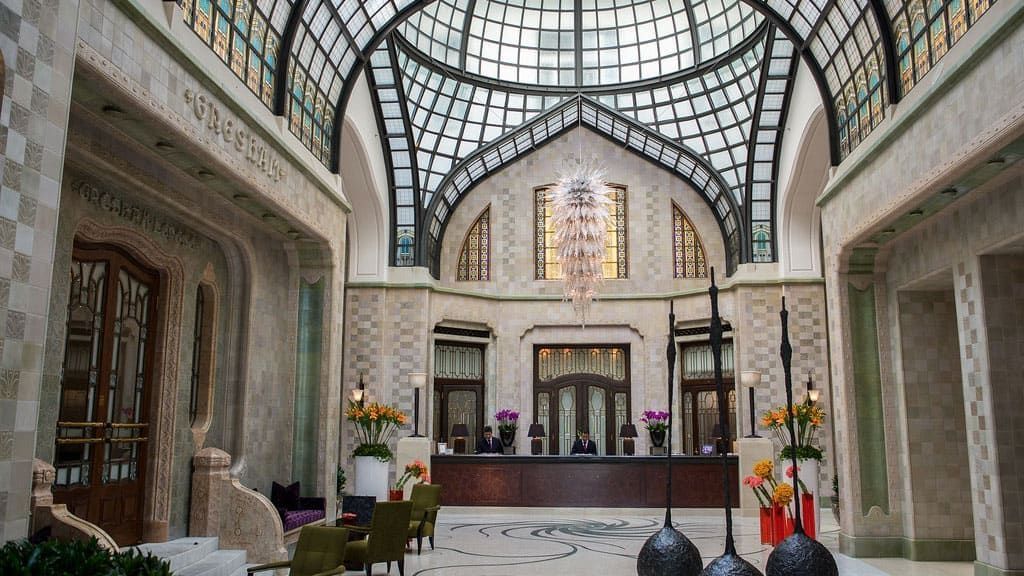 Hotels filming location in Hungary, photo 4