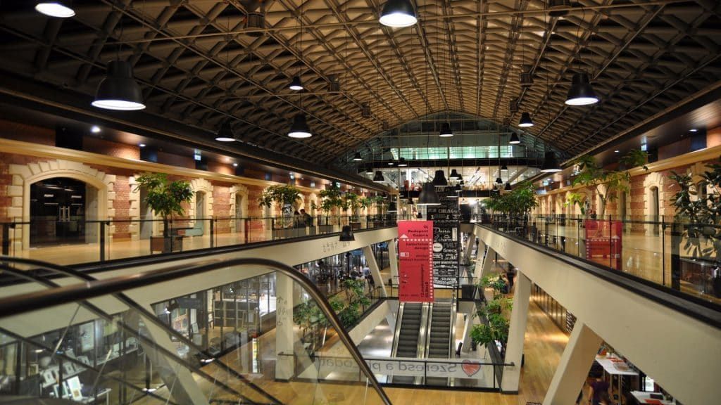 Modern Buildings filming location in Hungary, photo 4