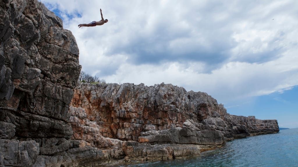 Cliffs filming location in Montenegro, photo 9