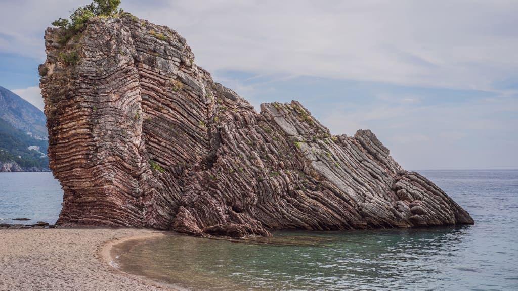 Cliffs filming location in Montenegro, photo 12