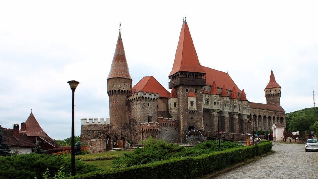 Castles filming locations in Romania