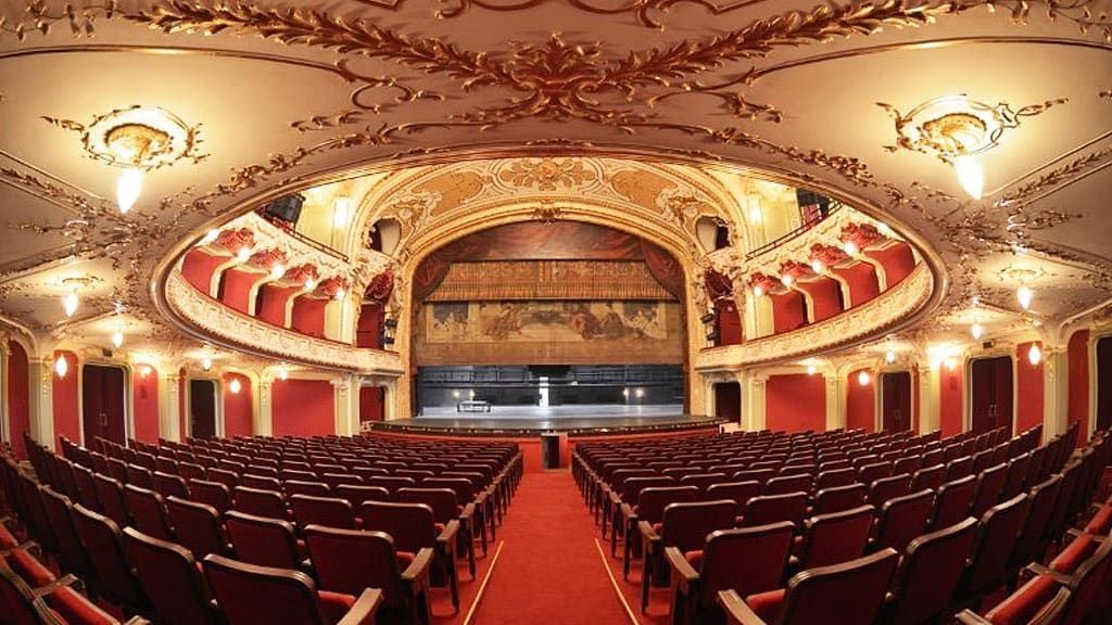 Opera & Theatre filming location in Romania, photo 7