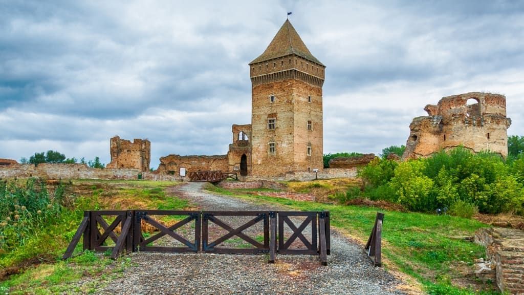 Castles & Fortress filming location in Serbia, photo 3