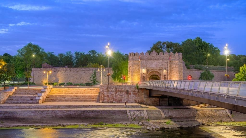 Cities filming location in Serbia, photo 20
