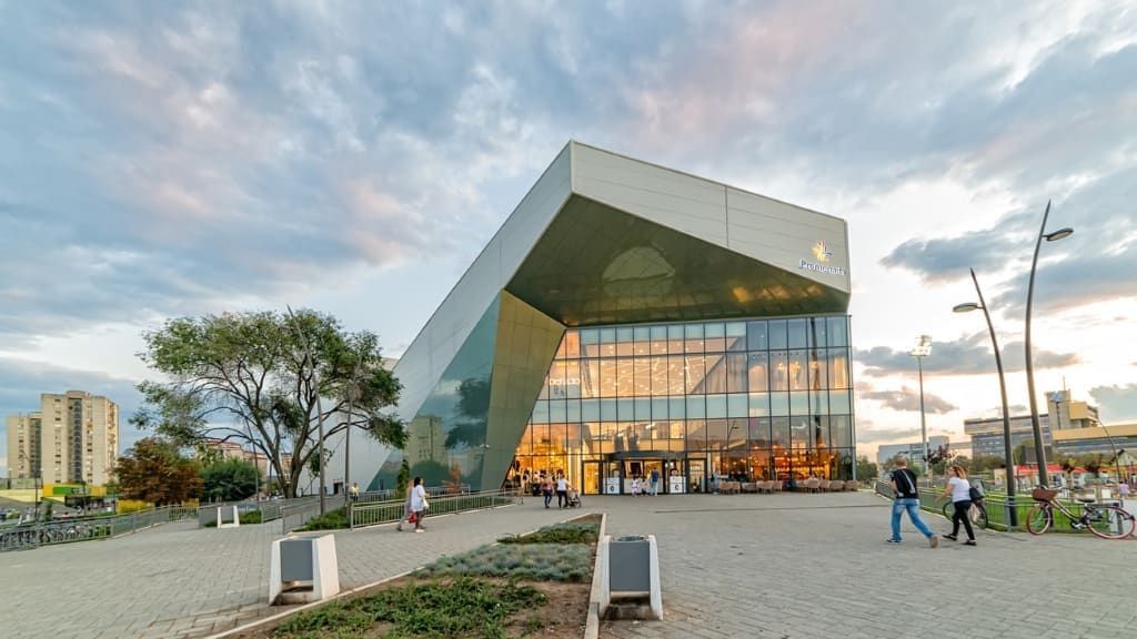 Modern Buildings filming location in Serbia, photo 21