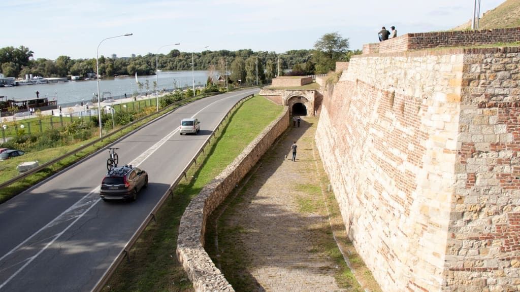 Roads filming location in Serbia, photo 11