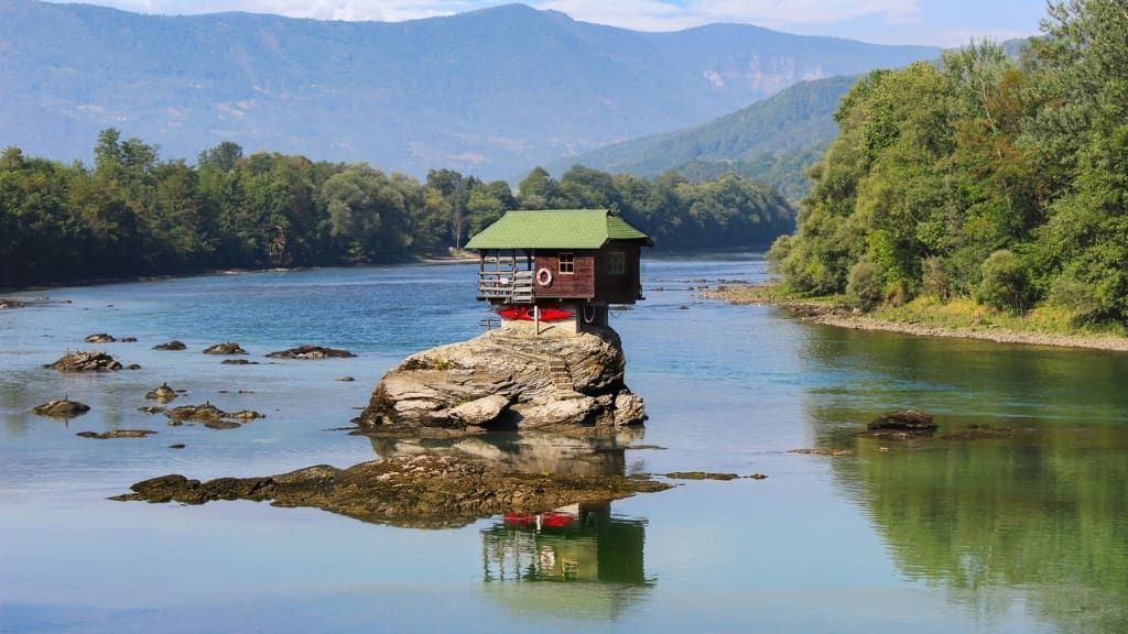 Unique Locations filming locations in Serbia