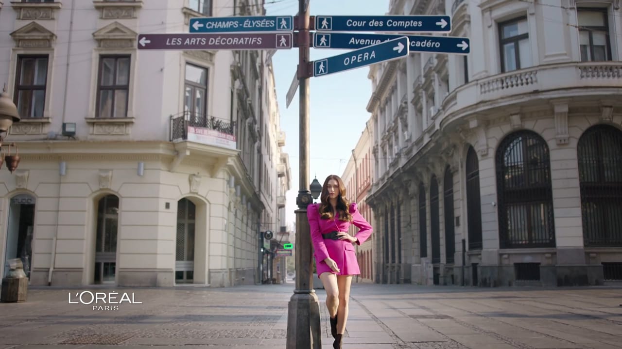 L’Oreal Paris — L’Oreal Casting Crème Gloss